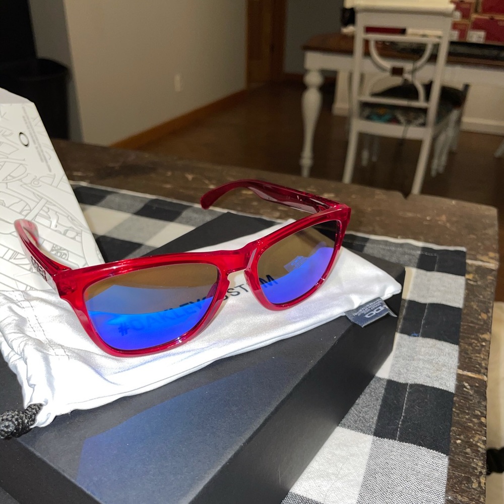 Oakley sunglasses